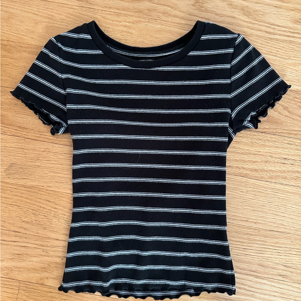 XS Black and White Striped Top